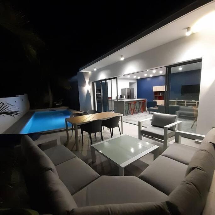 Palm Villas Sainte-Anne  Bagian luar foto